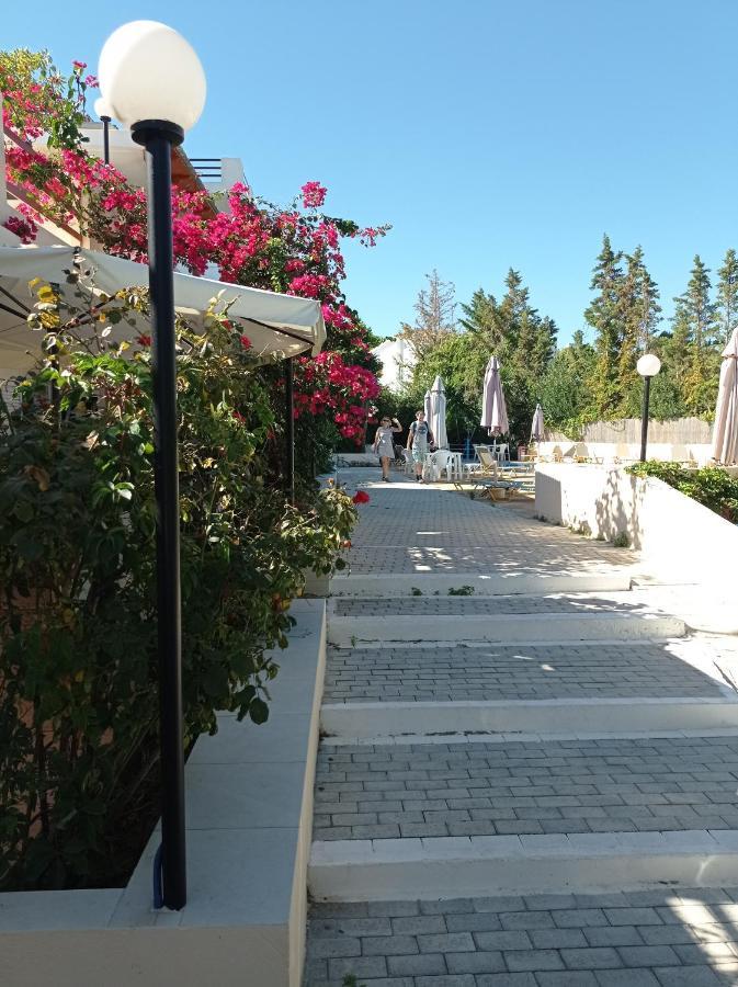 Alexandros Studios Kalamaki  Exterior photo